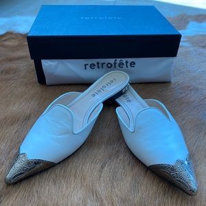 Retrofete mules